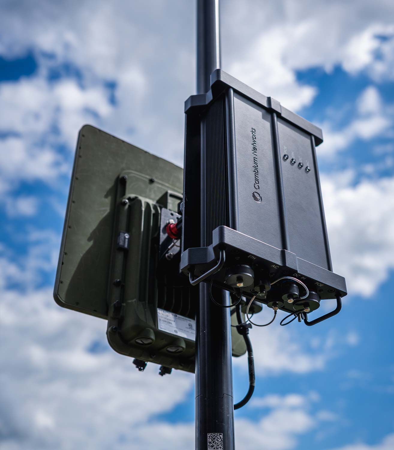 PTP 700 Mast