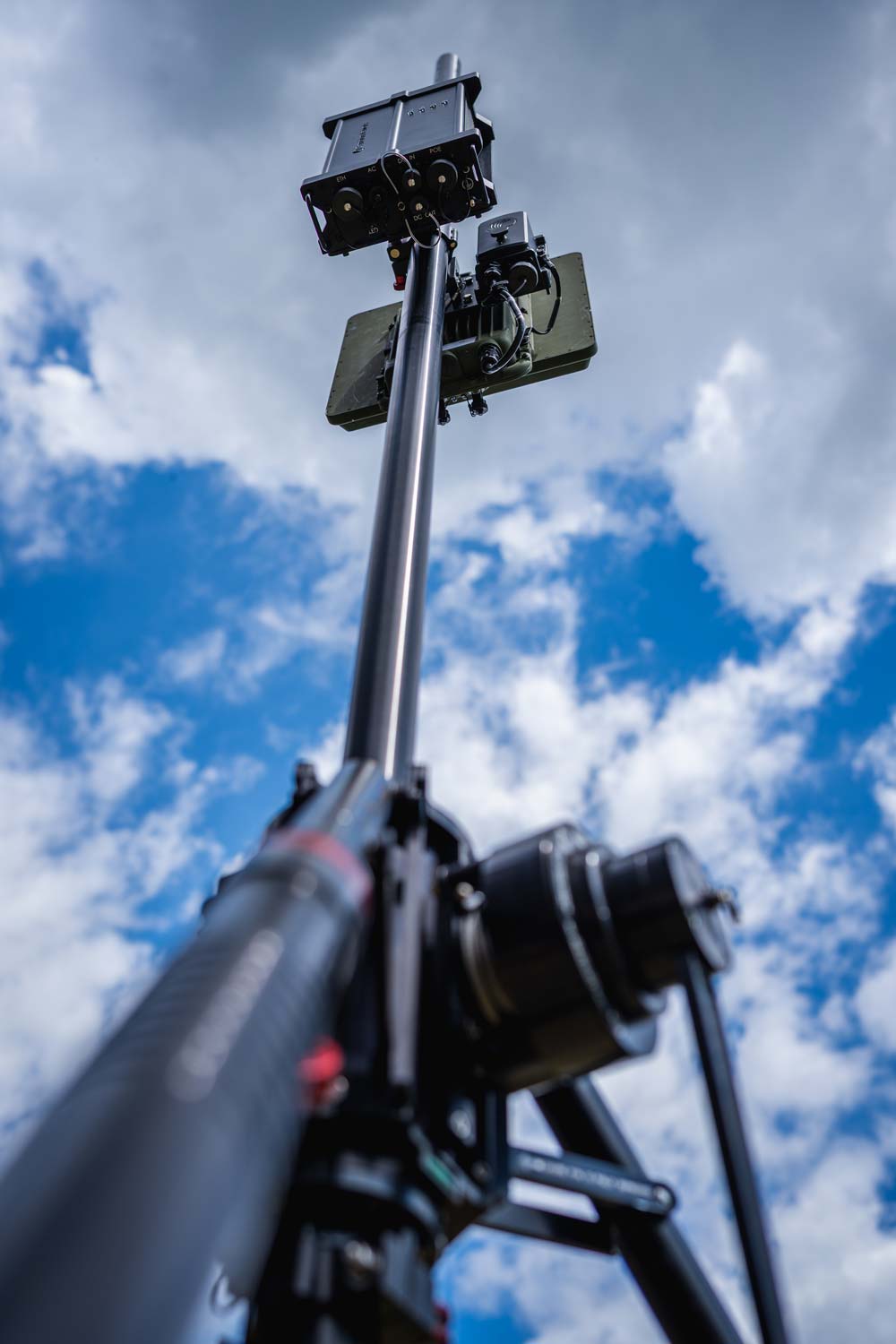 PTP 700 Mast